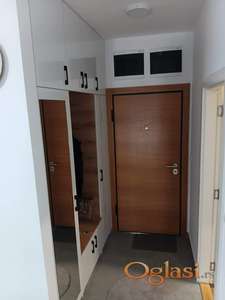 Avenija , odličan stan u ponudi